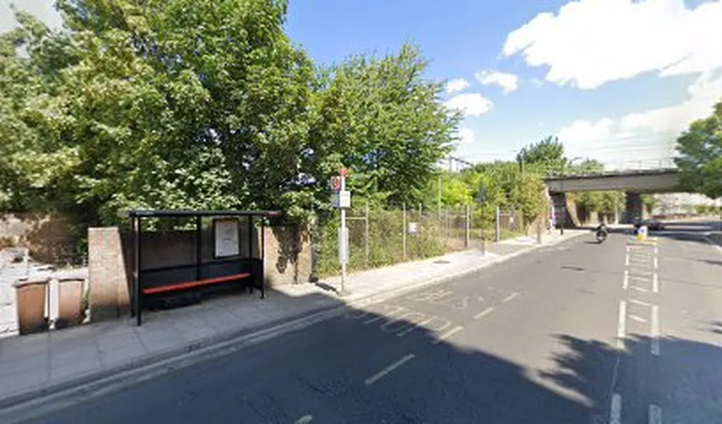Royal Oak Road (Stop F)