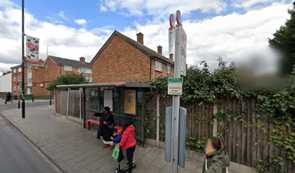 Sangley Road / St Fillans Road (Stop J)