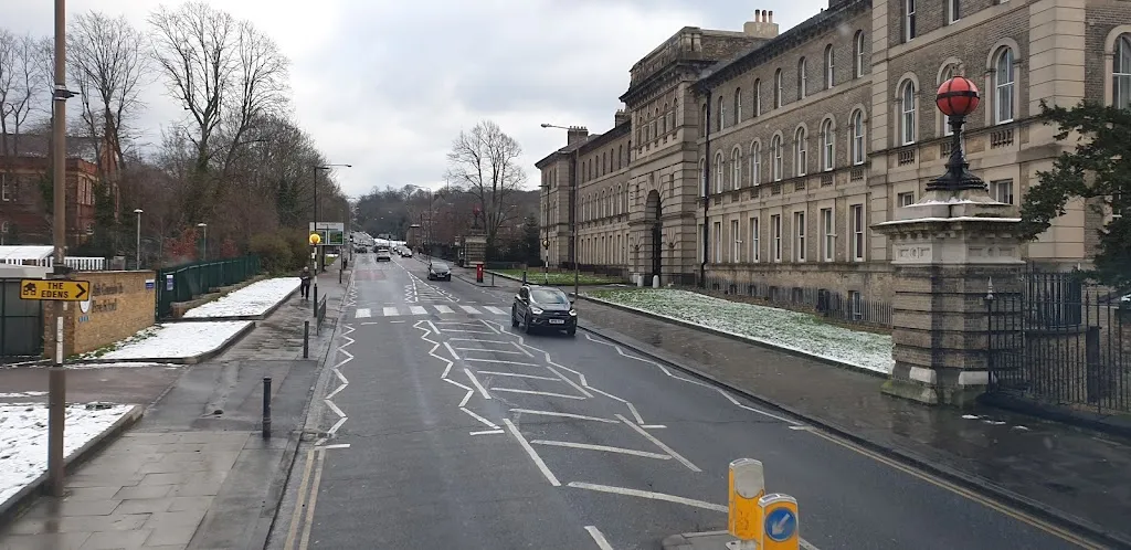Shooters Hill Road / Well Hall Road (Stop SP)