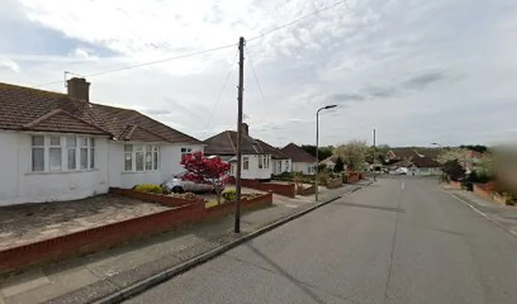 Somerden Road