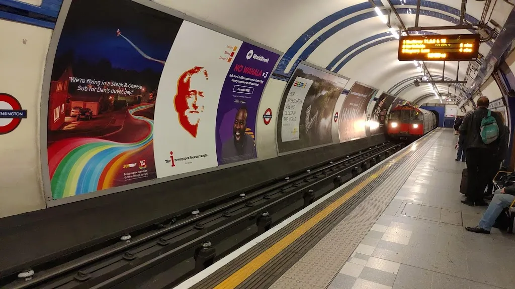 South Kensington Station (Stop S)