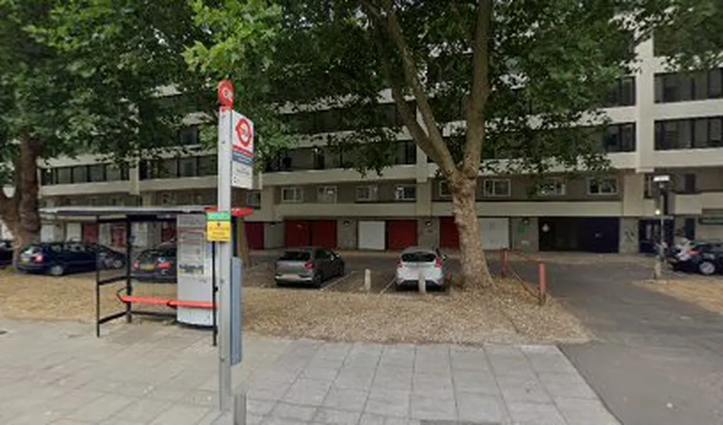 Southampton Rd Agincourt Rd (Stop GR)