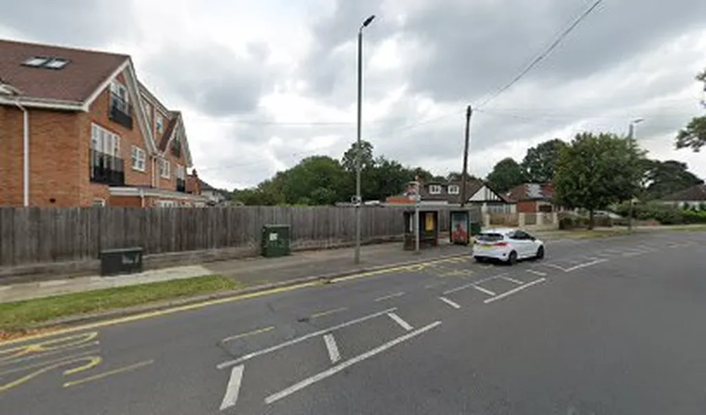 Southborough Ln Blackbrook Ln
