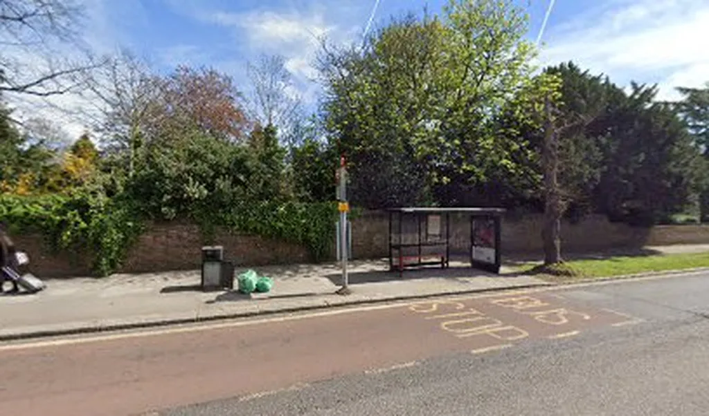 Southgate College (Stop S)