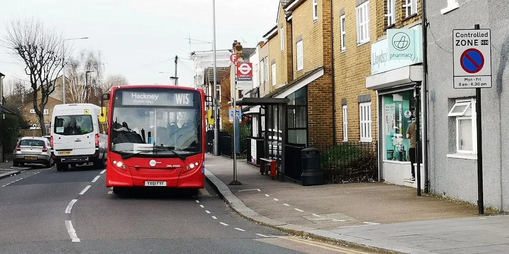 St Andrews Road (Stop F)