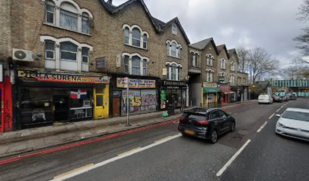 St Ann's Road (Stop TW)