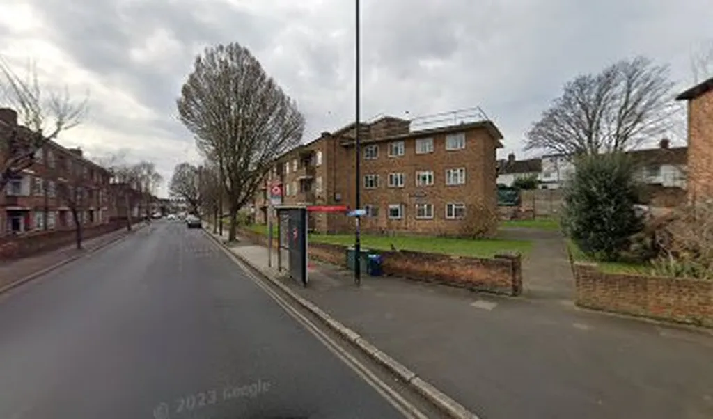 St Donatts Road (Stop H)