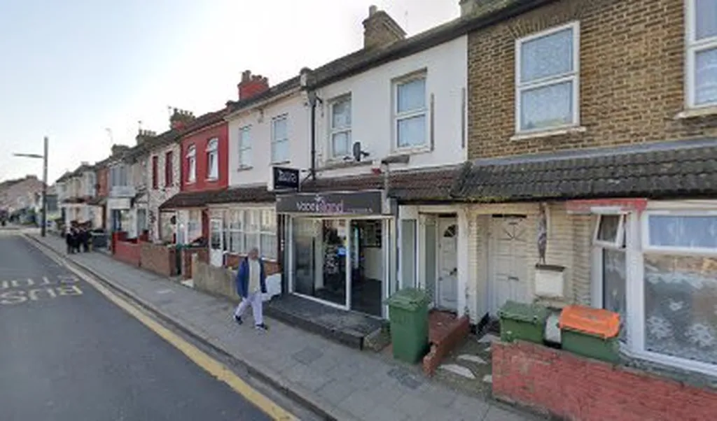St Dunstan's Road (Stop V)