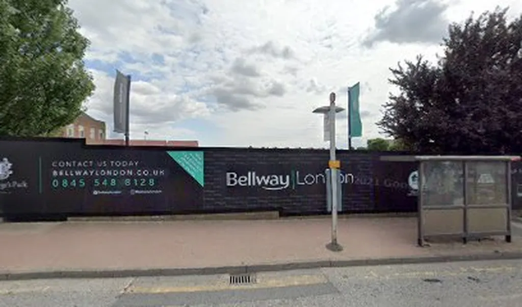 St George's Park (Stop B)