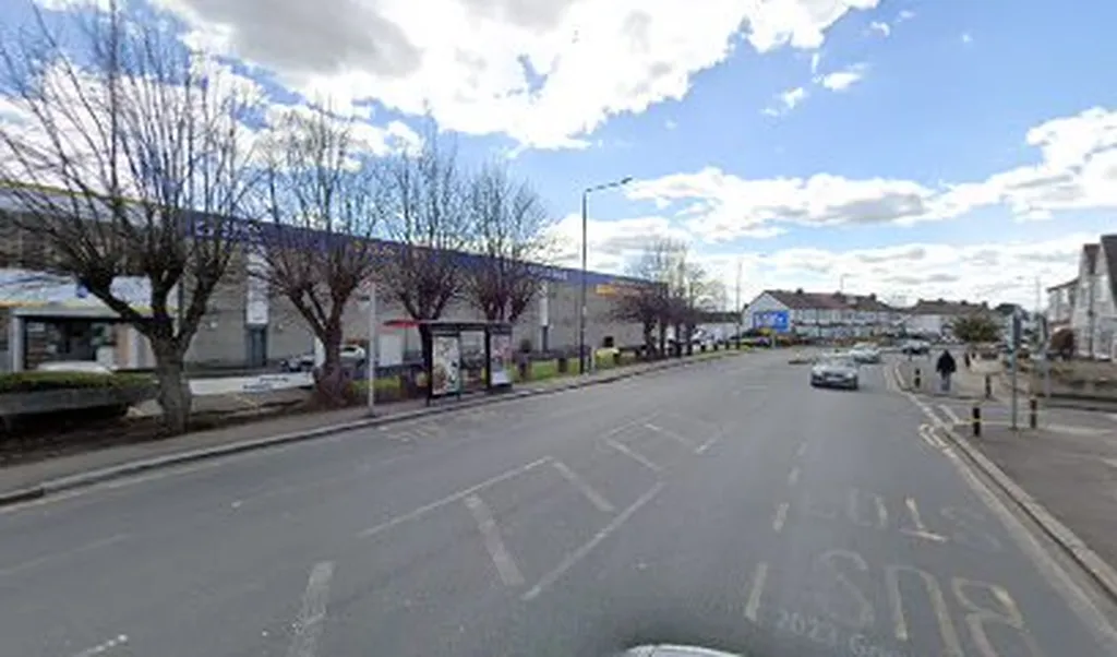 St James Road (Stop H)