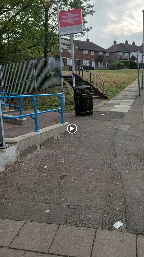 St Mary Cray / Station Approach (Stop SD)