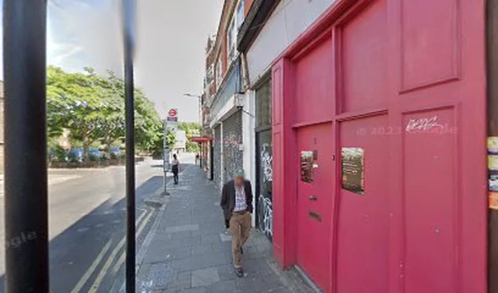 Stoke Newington High Street (Stop U)