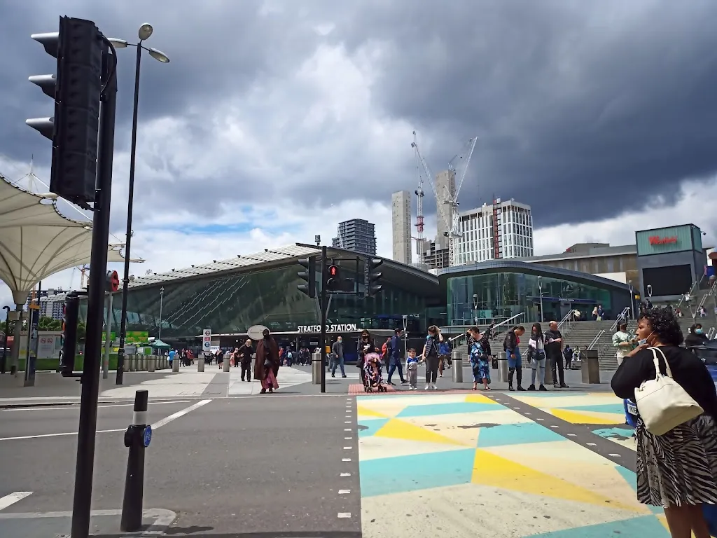 Stratford Bus Station (Stop AP)