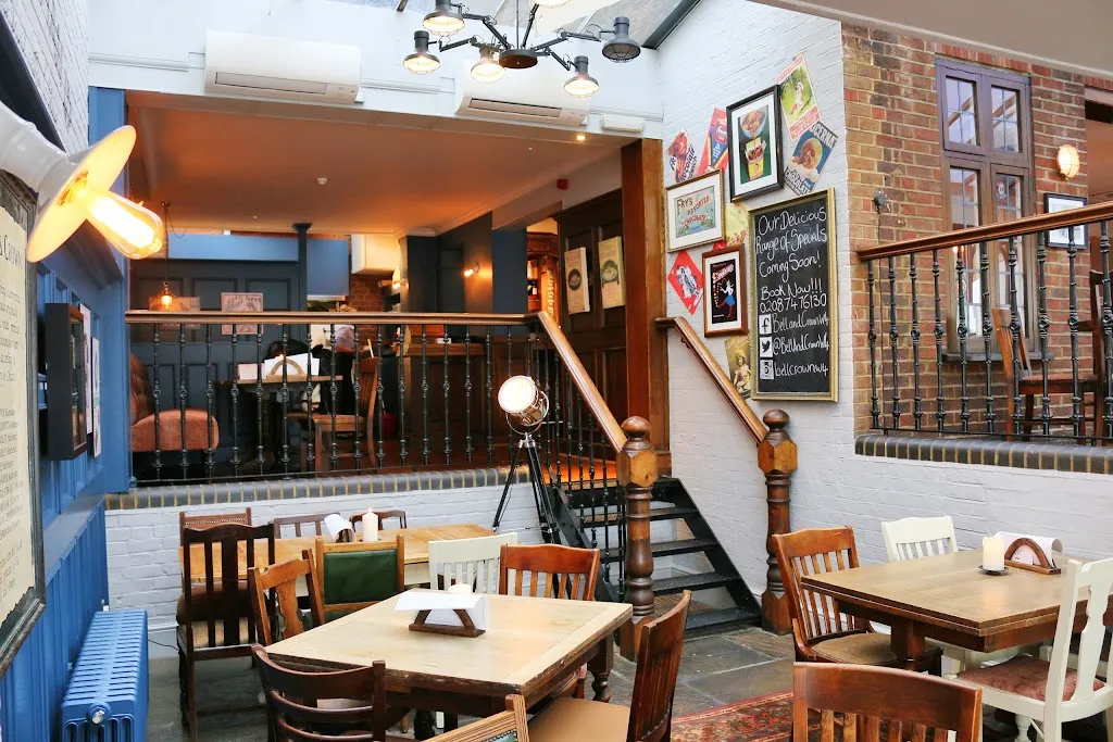 The Bell & Crown, Chiswick