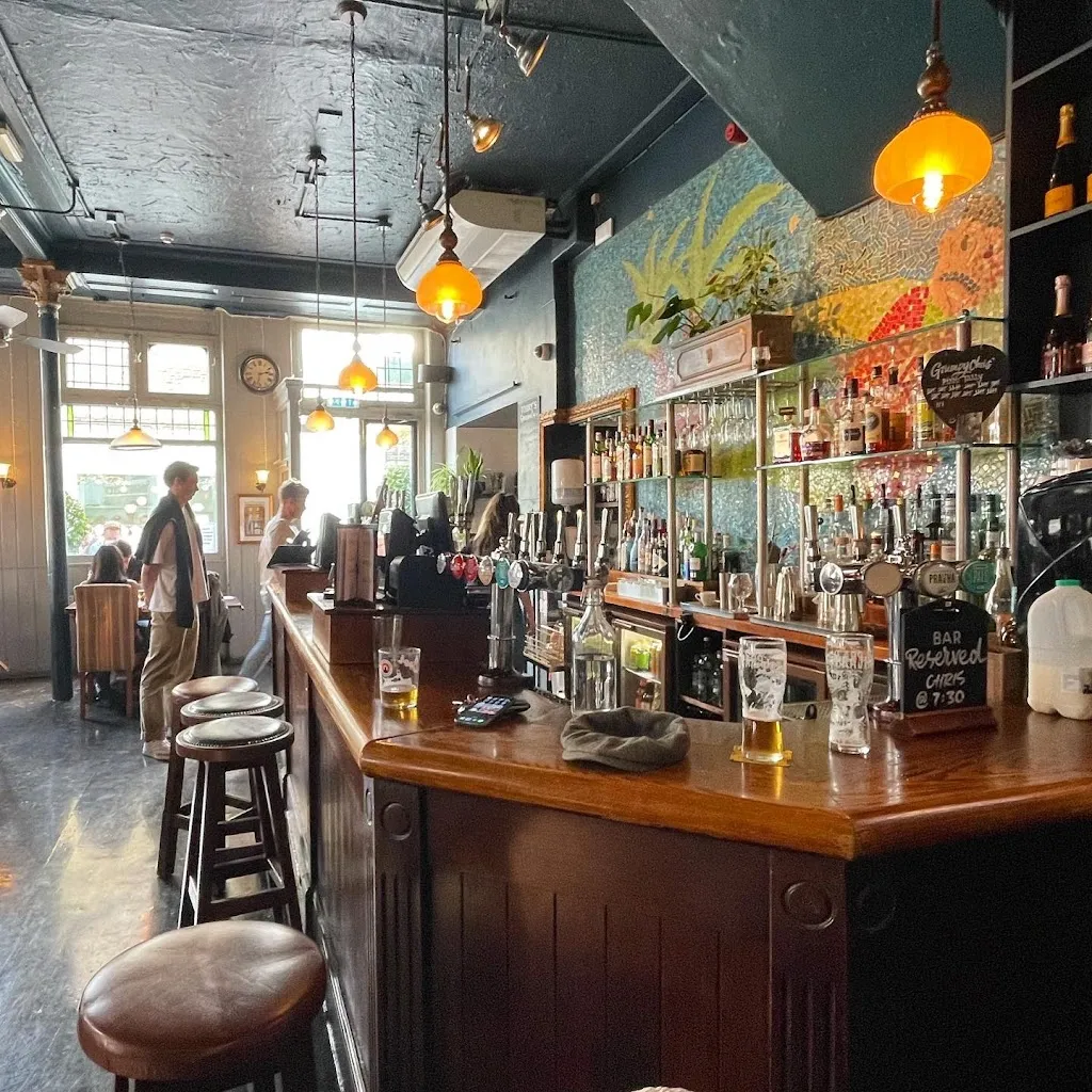 The Builders Arms
