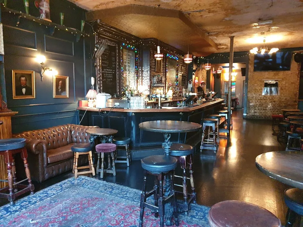 The Dundee Arms