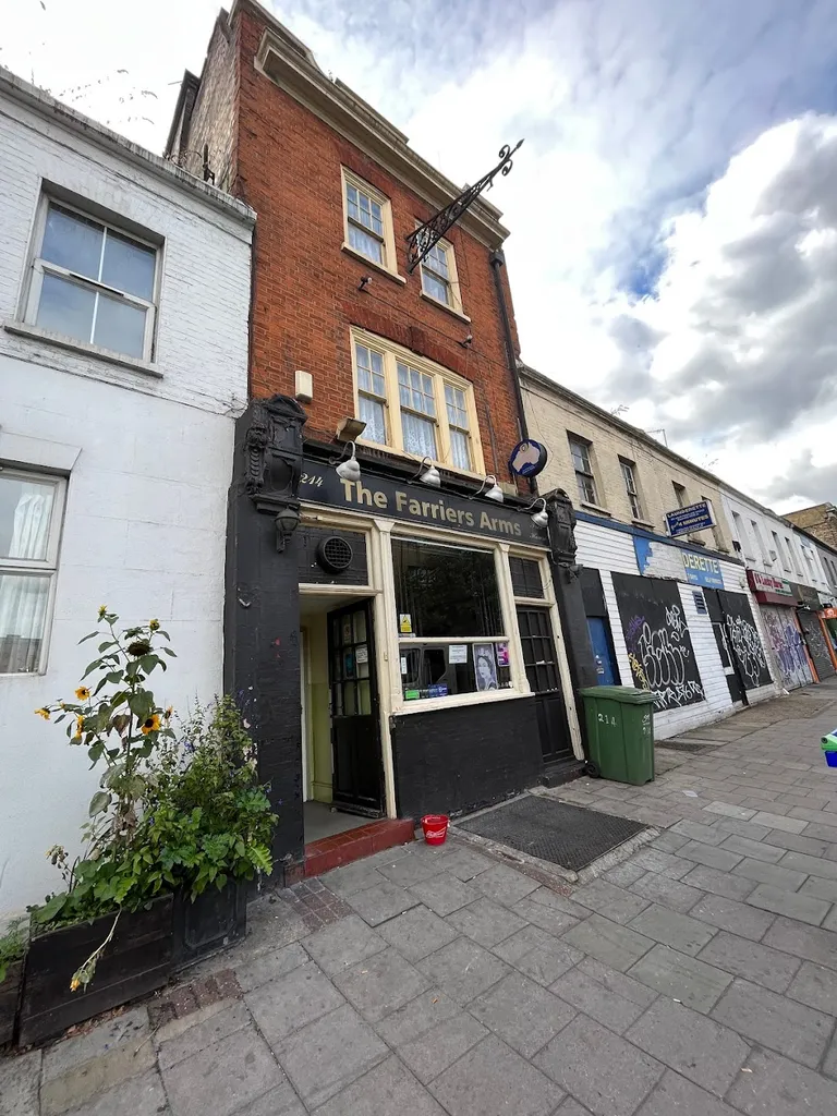 The Farriers Arms