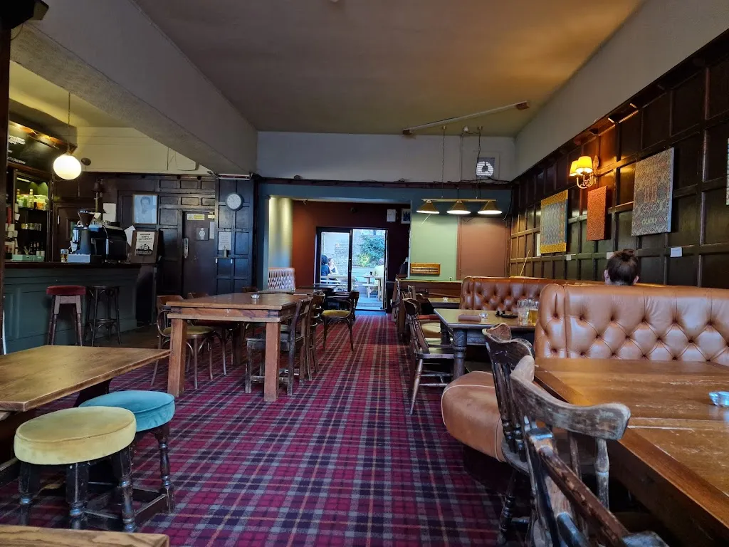 The Gowlett Arms