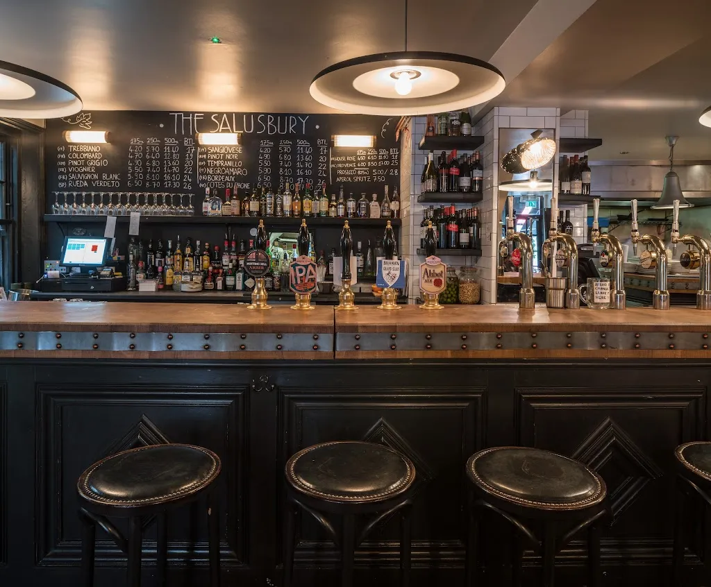The Salusbury Pub