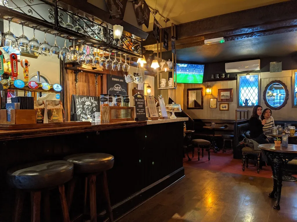 The Uxbridge Arms