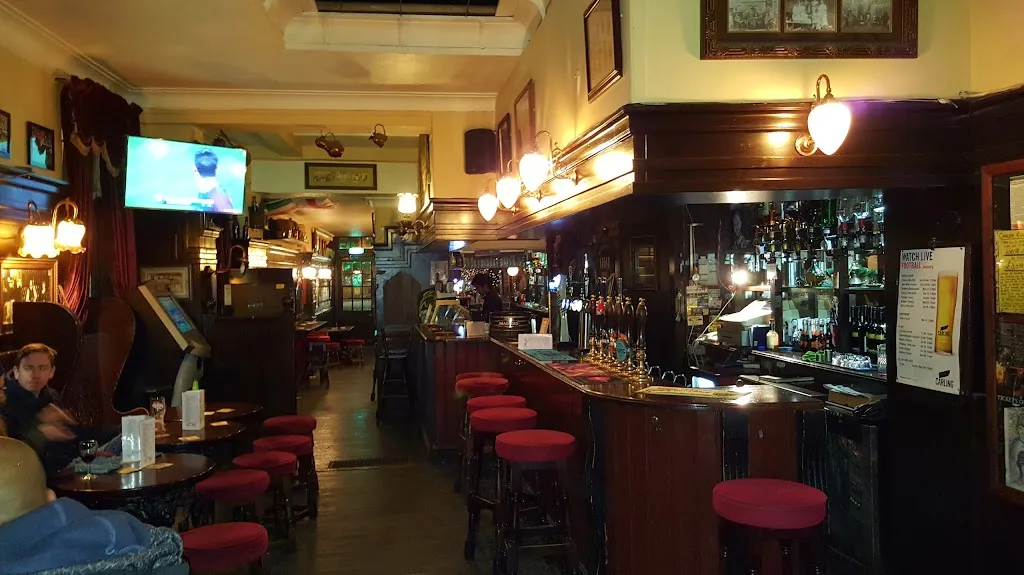 The White Hart