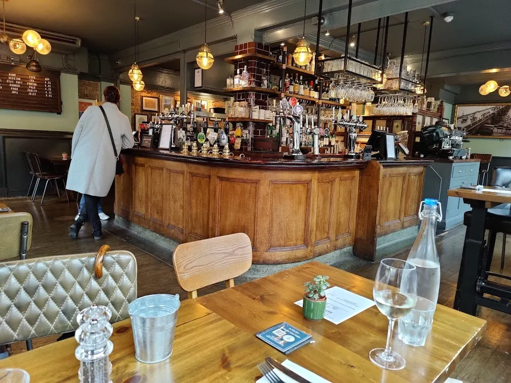 The White Hart