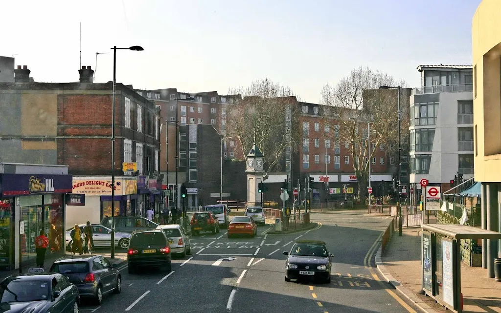 Thornton Heath Clock Tower (Stop H)