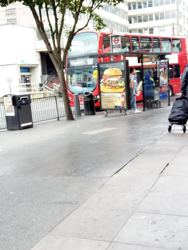 Thornton Heath Station (Stop D)