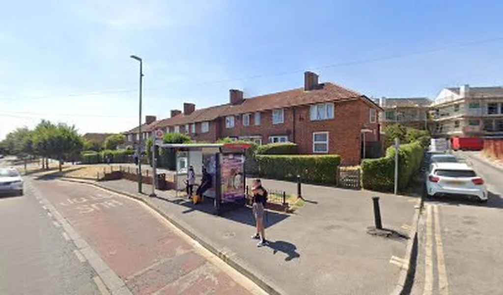 Thornton Road (Stop K)