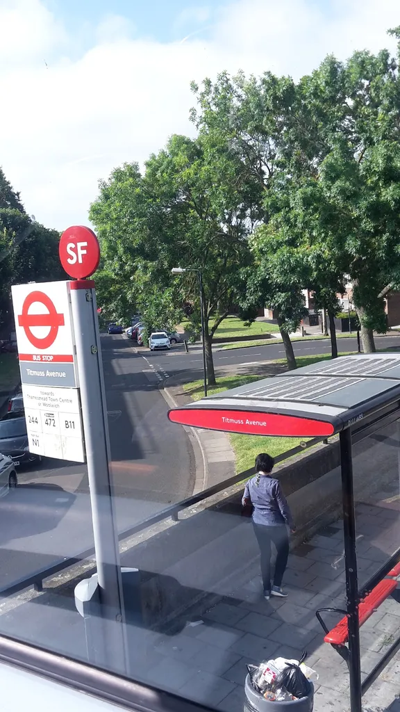 Titmuss Avenue (Stop SF)