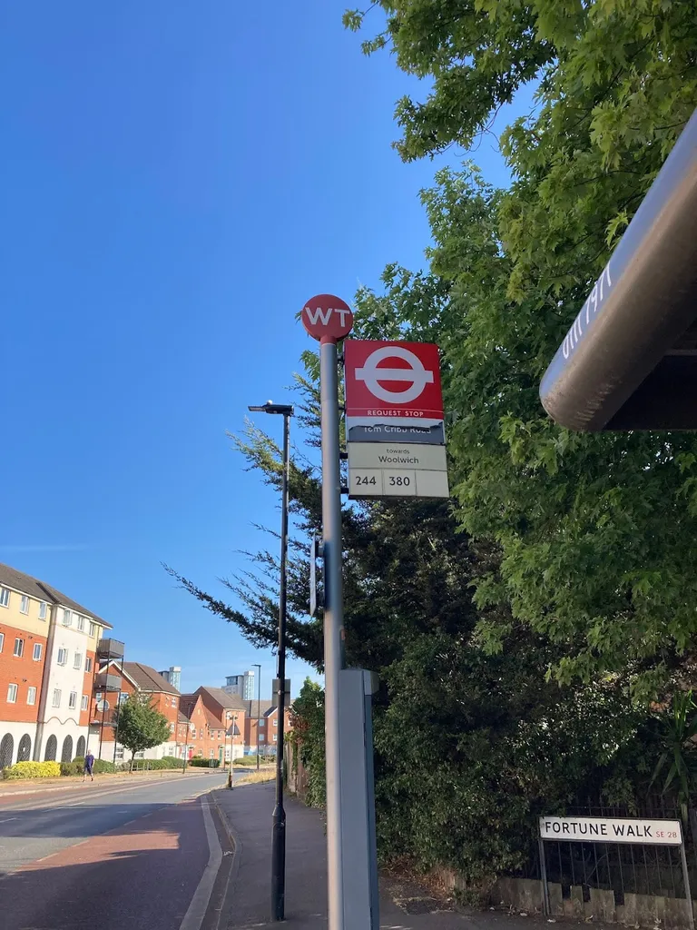 Tom Cribb Road (Stop WT)