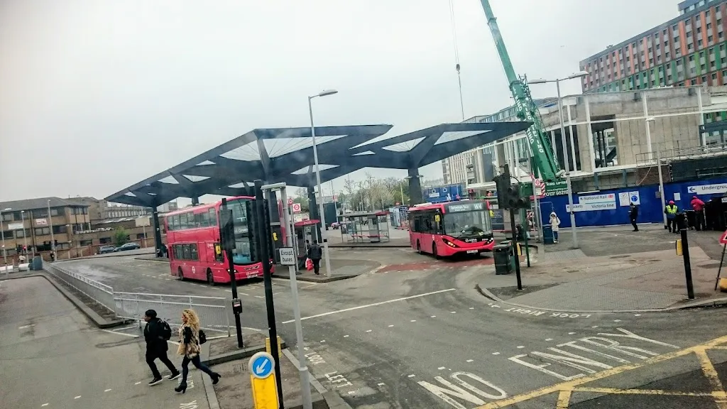 Tottenham Hale Bus Station (Stop F)
