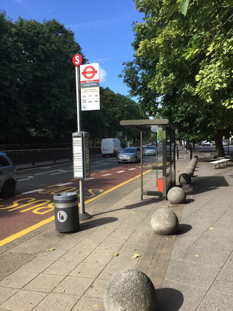 Trafalgar Estate (Stop S)