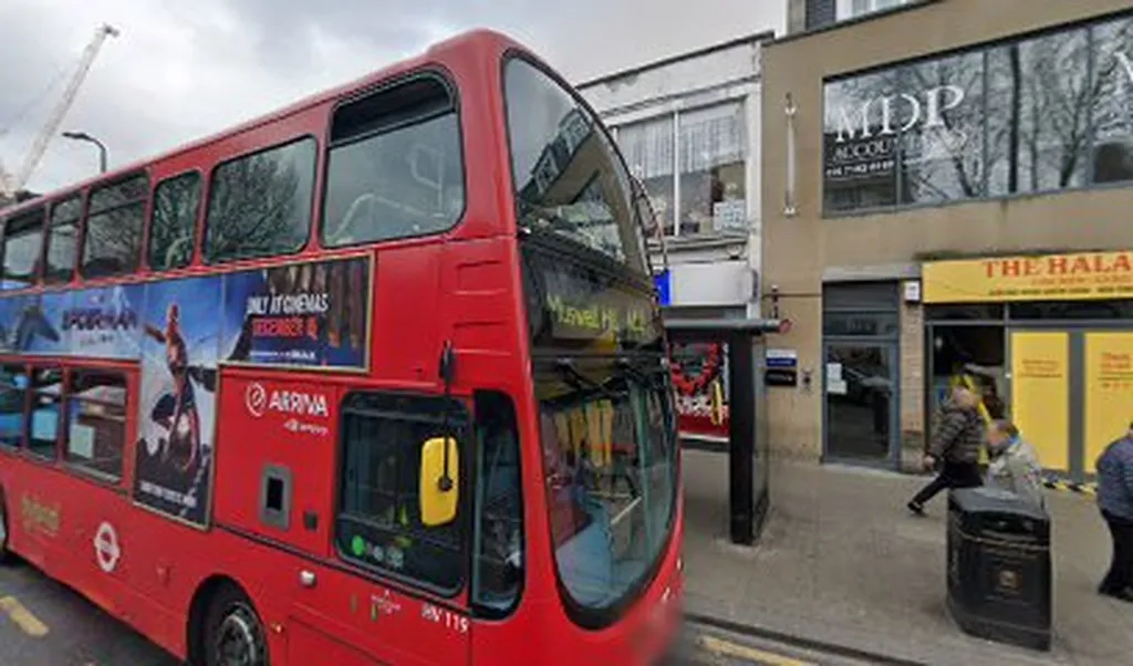 Turnpike Lane Station (Stop M)
