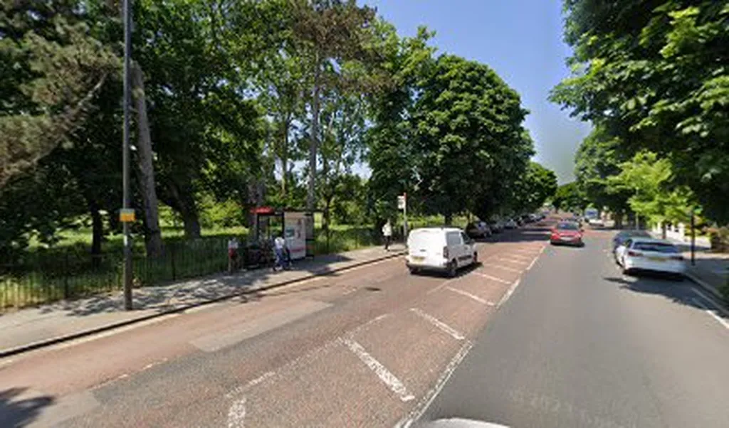 University Of Greenwich / Southwood Site (Stop AC)