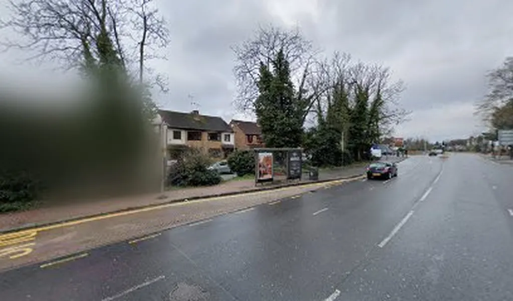 Upper Brentwood Road (Stop GQ)