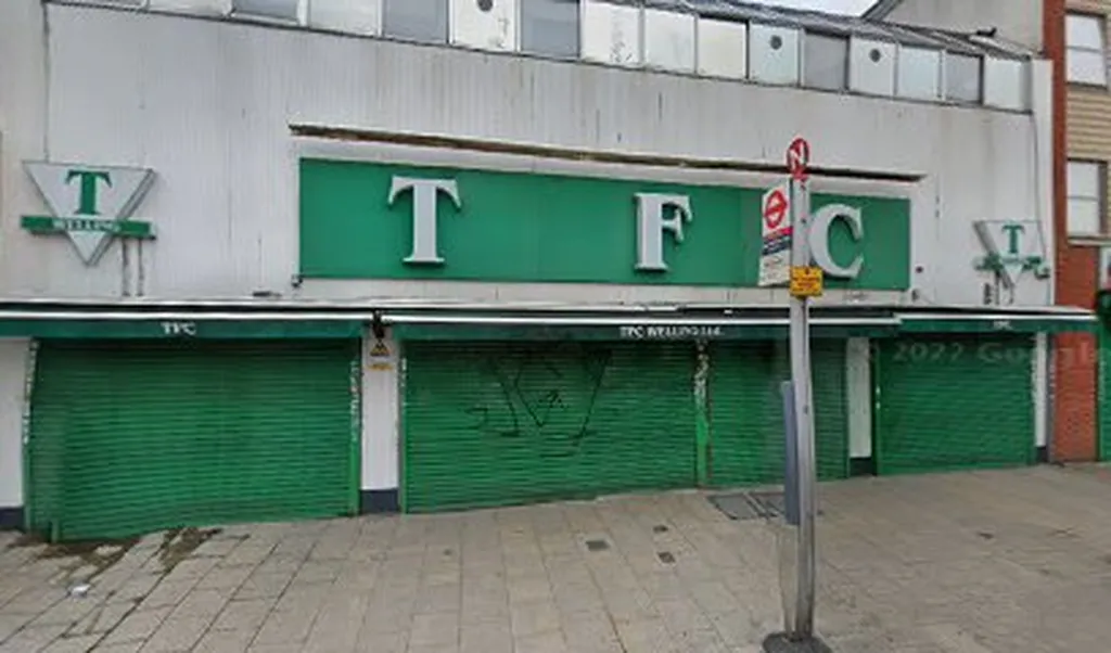 Upper Wickham Lane / Coton Road (Stop N)