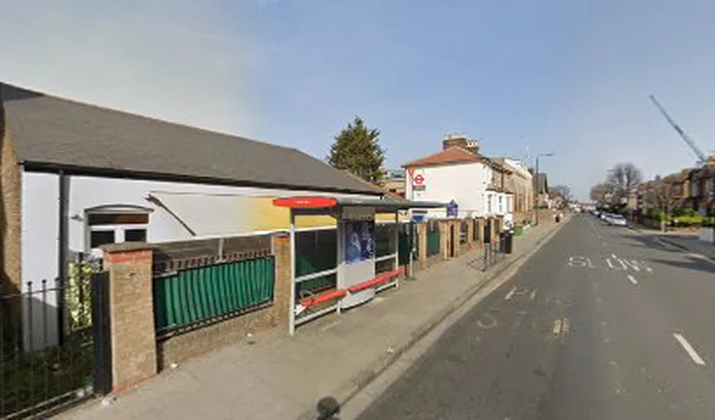 Upton Lane (Stop J)