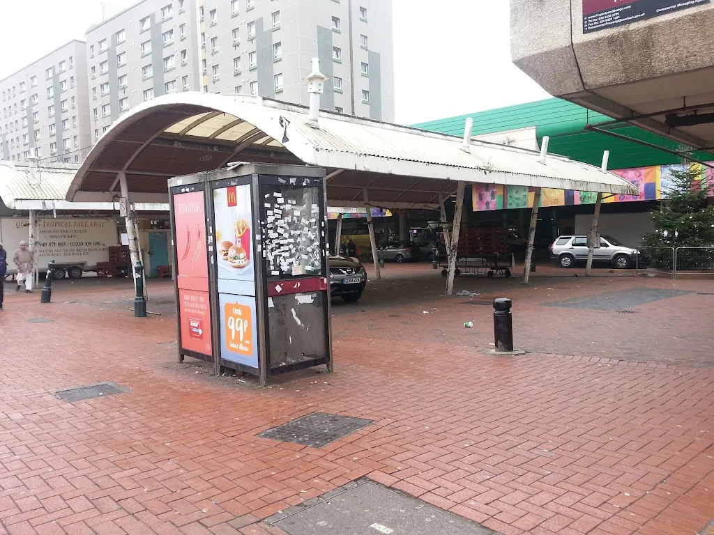 Upton Park Station (Stop A)