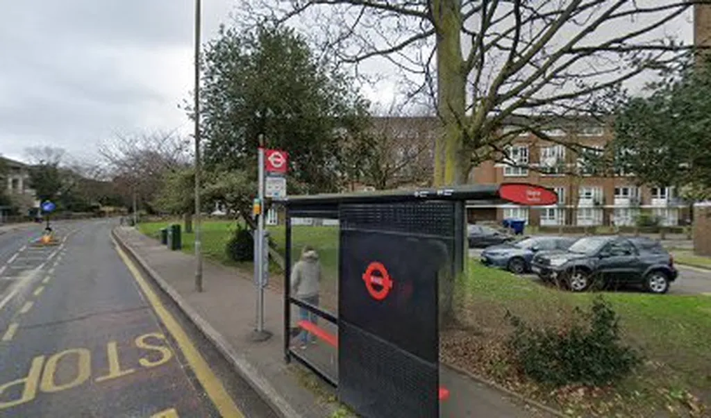 Vanbrugh Park / Beaconsfield Road (Stop BX)