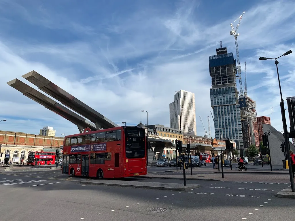 Vauxhall Bus Station (Stop A)