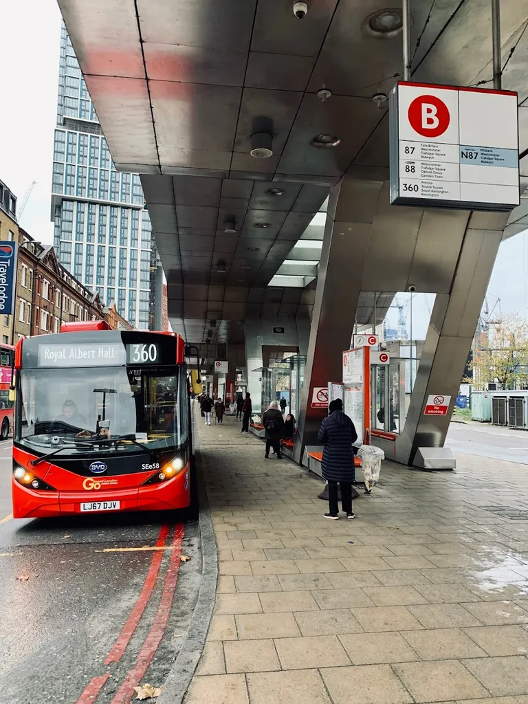 Vauxhall Bus Station (Stop B)