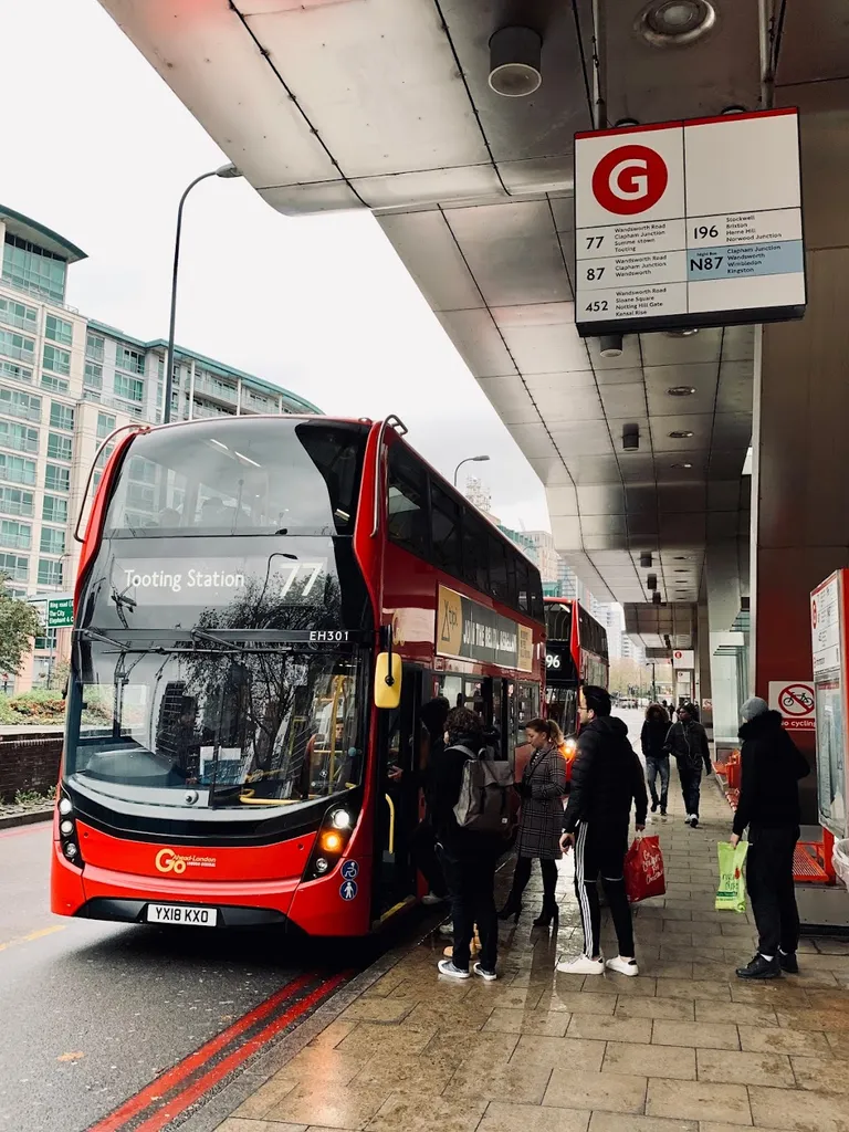 Vauxhall Bus Station (Stop G)