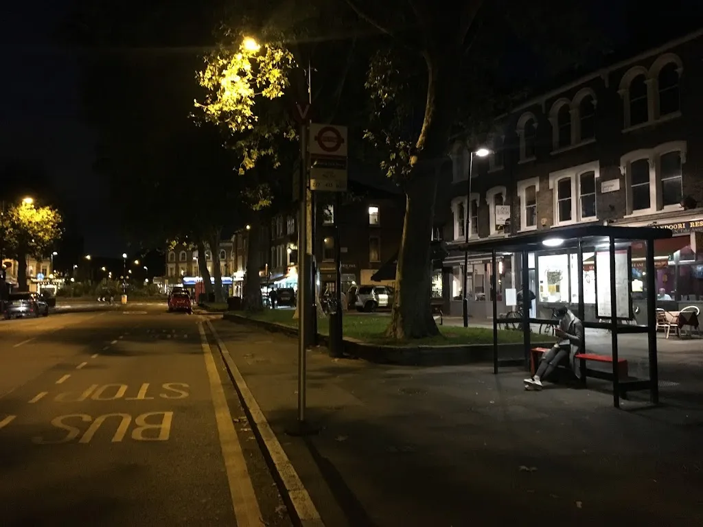 Victoria Park Road (Stop V)