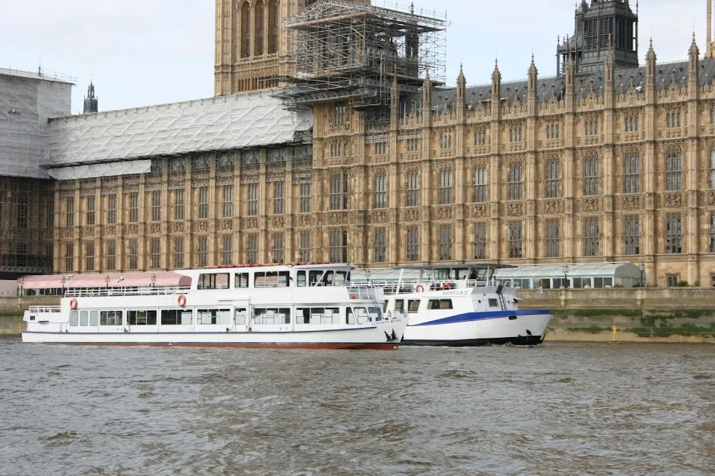 Viscount Cruises - Greenwich Pier