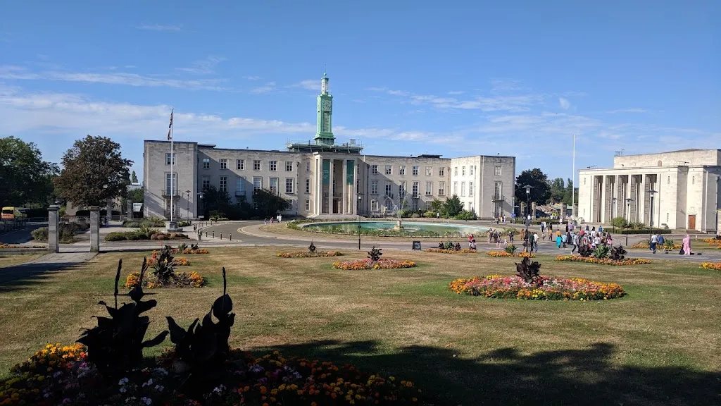 Waltham Forest Town Hall (Stop BP)