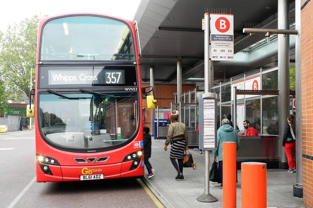 Walthamstow Bus Station (Stop B)