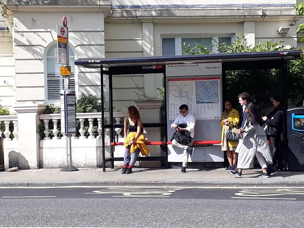 Warwick Avenue (Stop K)