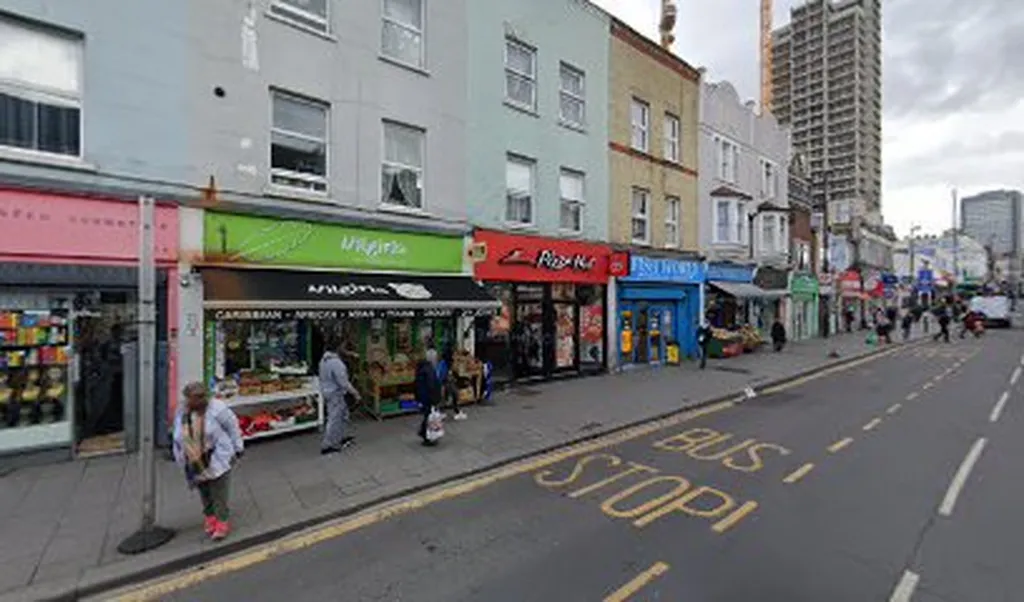 West Croydon Station (Stop WA)