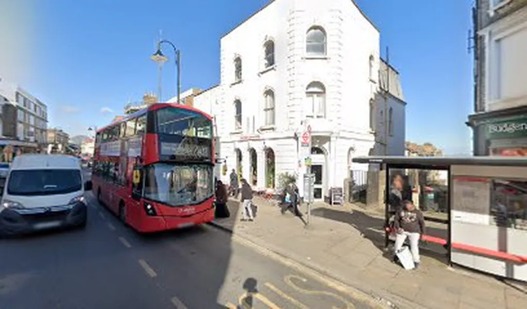 Westow Hill (Stop K)